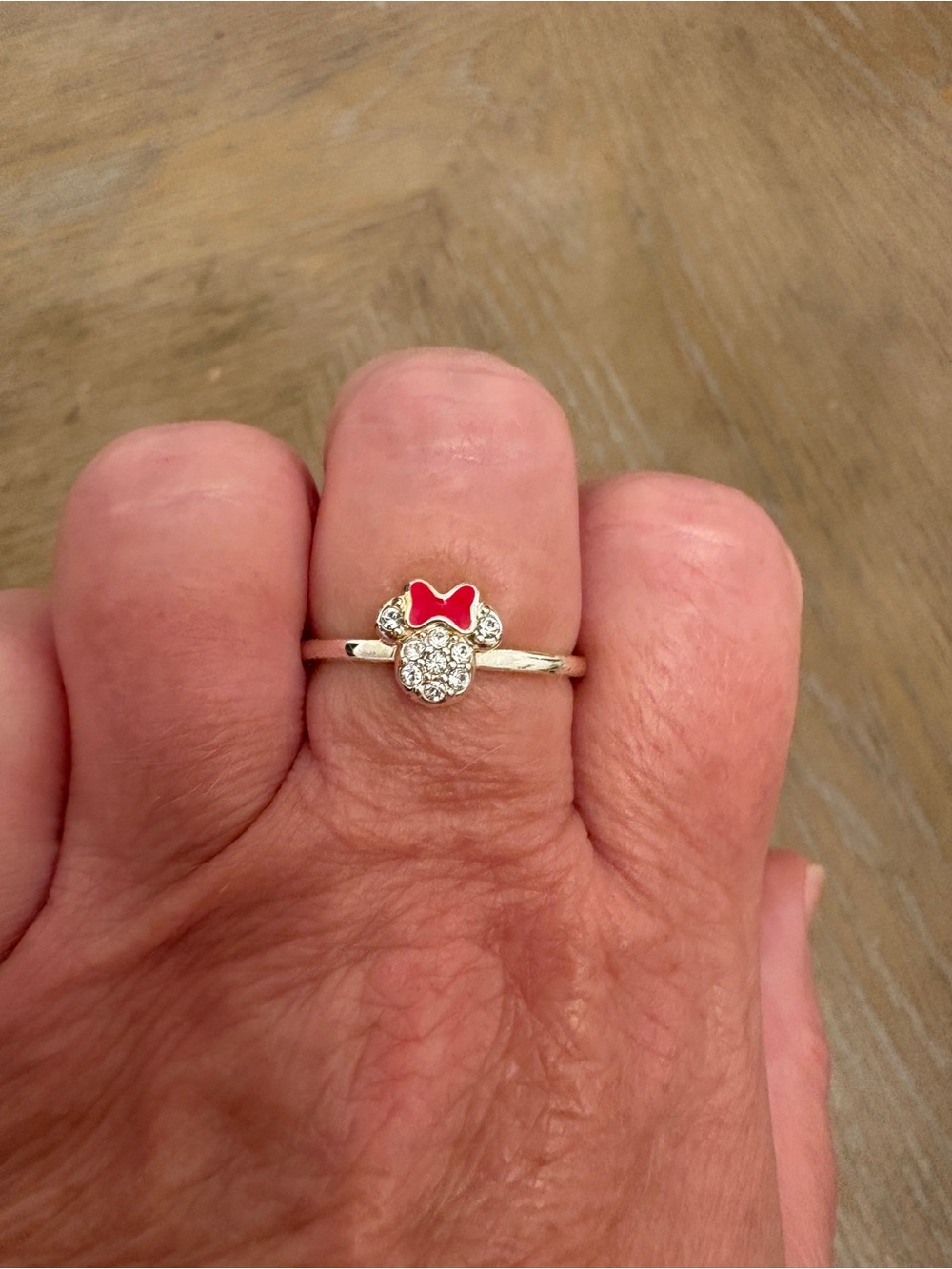 Red Bow Crystal Minnie-Style Silver Tone Ring